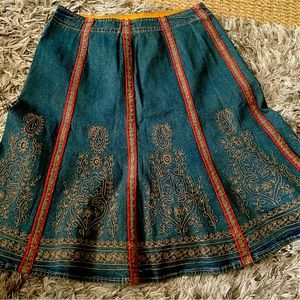 Vintage embroidered blue Jean skirt